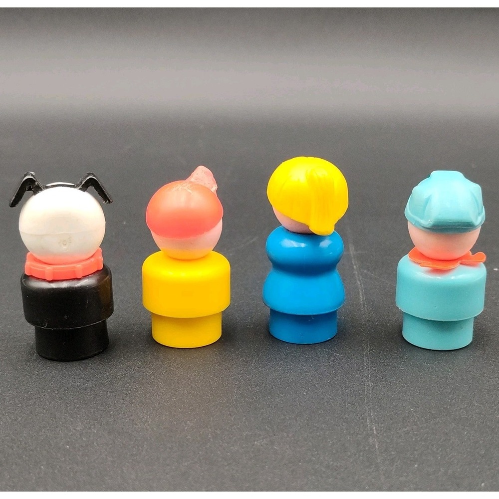 Set-4 Fisher Price Little People VTG Train Conductor Mom Boy Dog Collectabl📸👀 - Picture 6 of 16